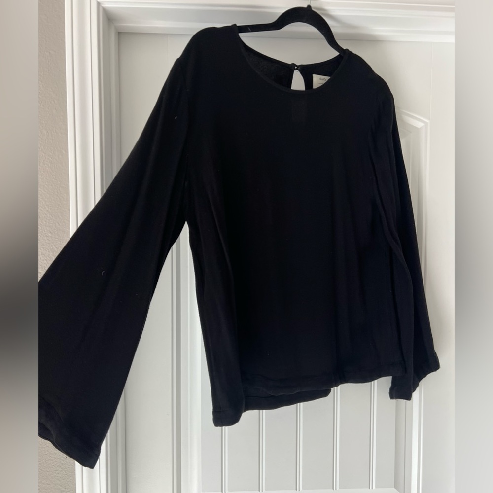 Cloth + Stone flowy blouse